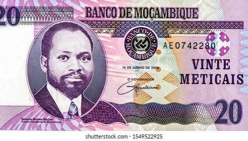 Dinheiro com a cara de Samora
